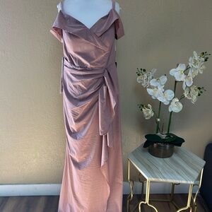Chic Mauve Off-Shoulder Gown